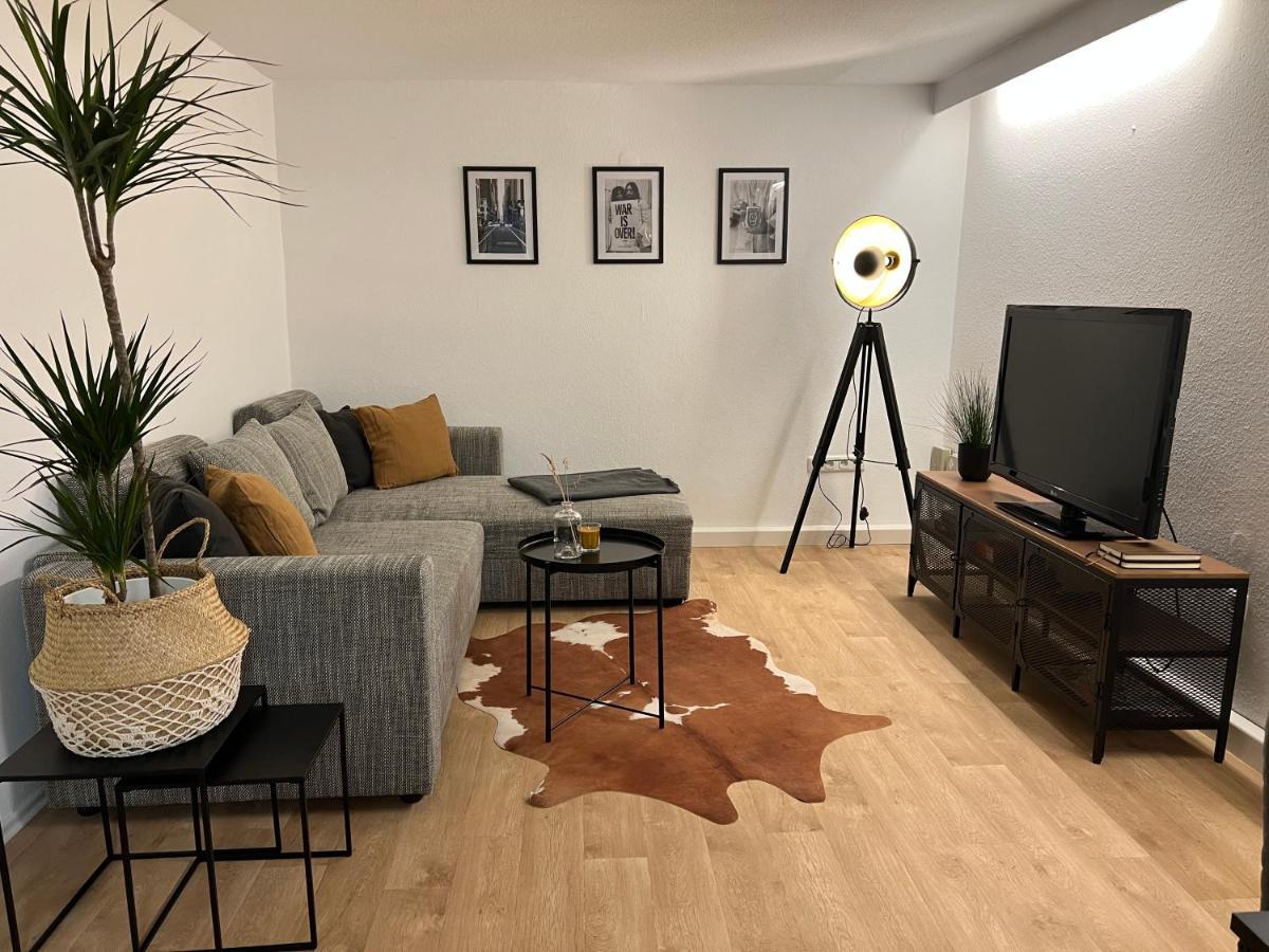 Modernes Haus Fuer 7 Gaeste 90M2 Tv Netflix Wlan Momlingen Ngoại thất bức ảnh