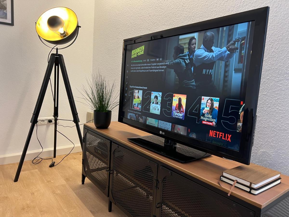 Modernes Haus Fuer 7 Gaeste 90M2 Tv Netflix Wlan Momlingen Ngoại thất bức ảnh