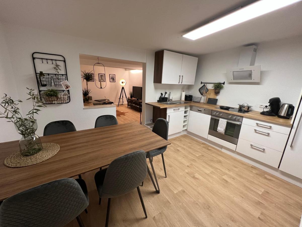 Modernes Haus Fuer 7 Gaeste 90M2 Tv Netflix Wlan Momlingen Ngoại thất bức ảnh